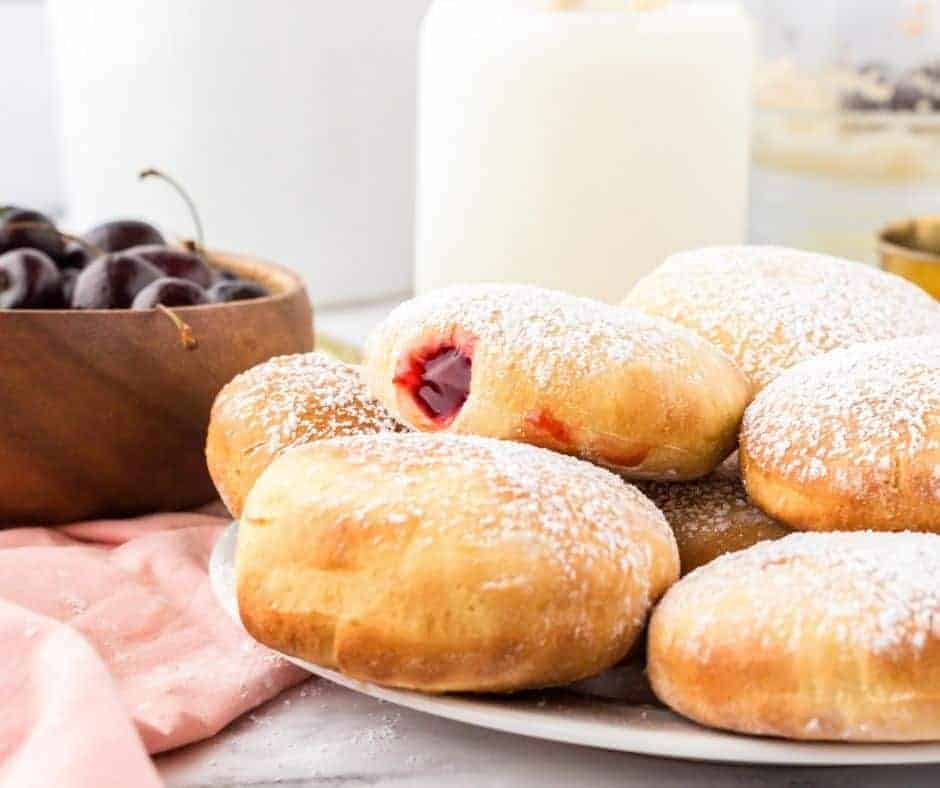 a recipe for donuts using cherry pie filling and eggs