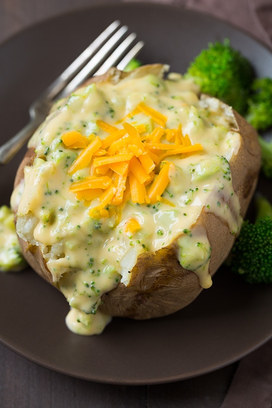 baked potatoes with cheese sauce recipe