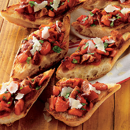 bruschetta with bacon and pepper