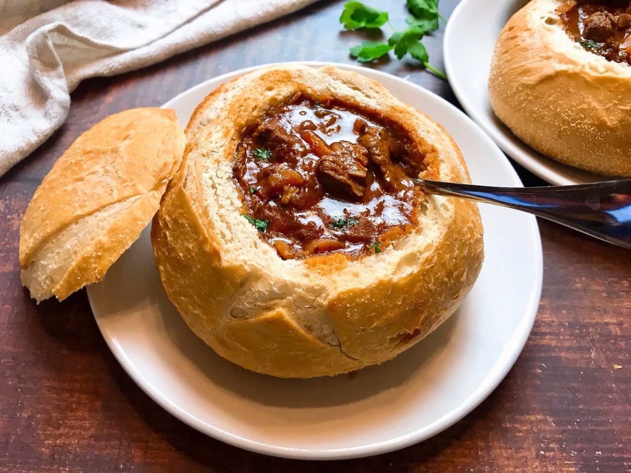 carlsbad goulash in bread