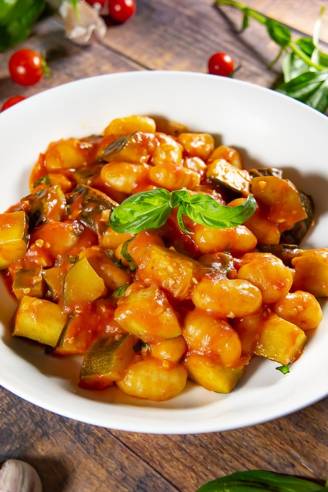 gnocchi with tomato and cream sauce and courgettes recipe