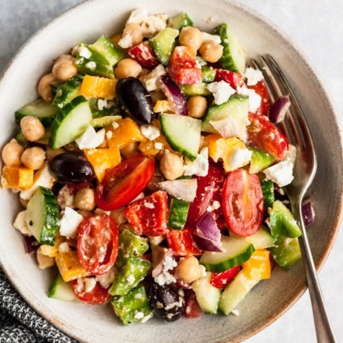 greek salad with chickpeas recipe