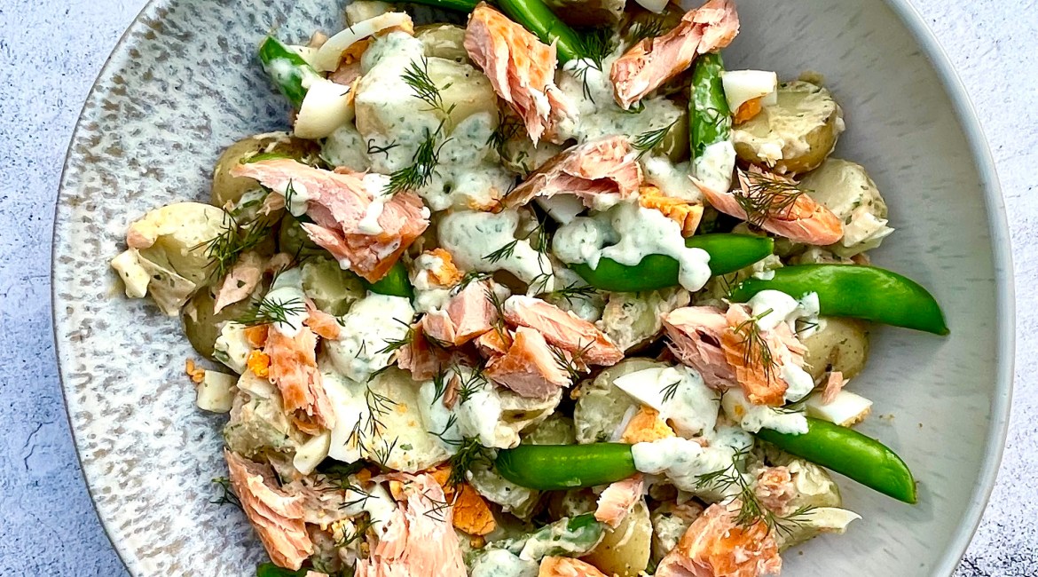 hot smoked salmon amps with egg and seafood recipe