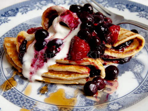 pancakes with cream and forest fruits recipe