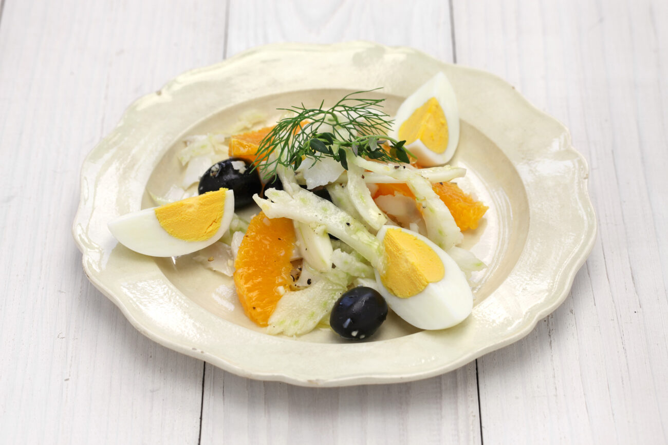 andalusian tomato salad with peppers