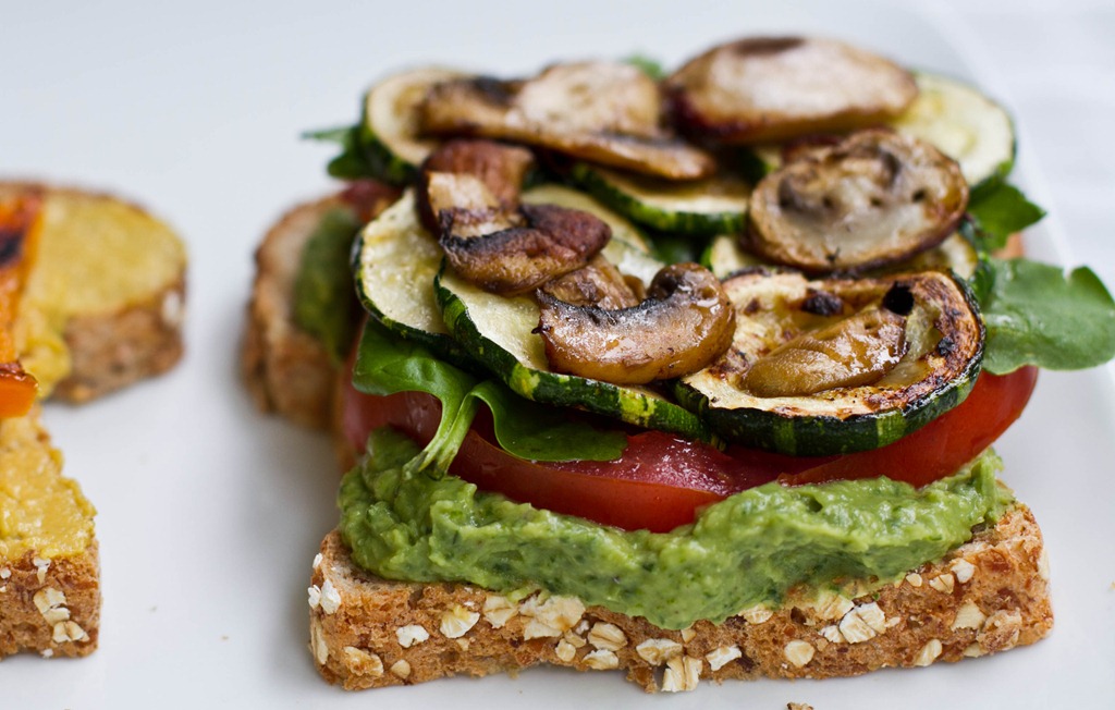 basil and edamame pesto a lighter recipe with more proteins