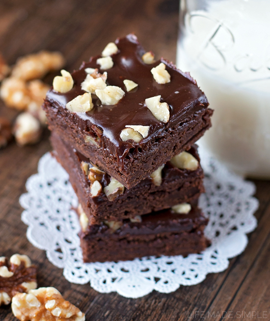 brownies with fudge