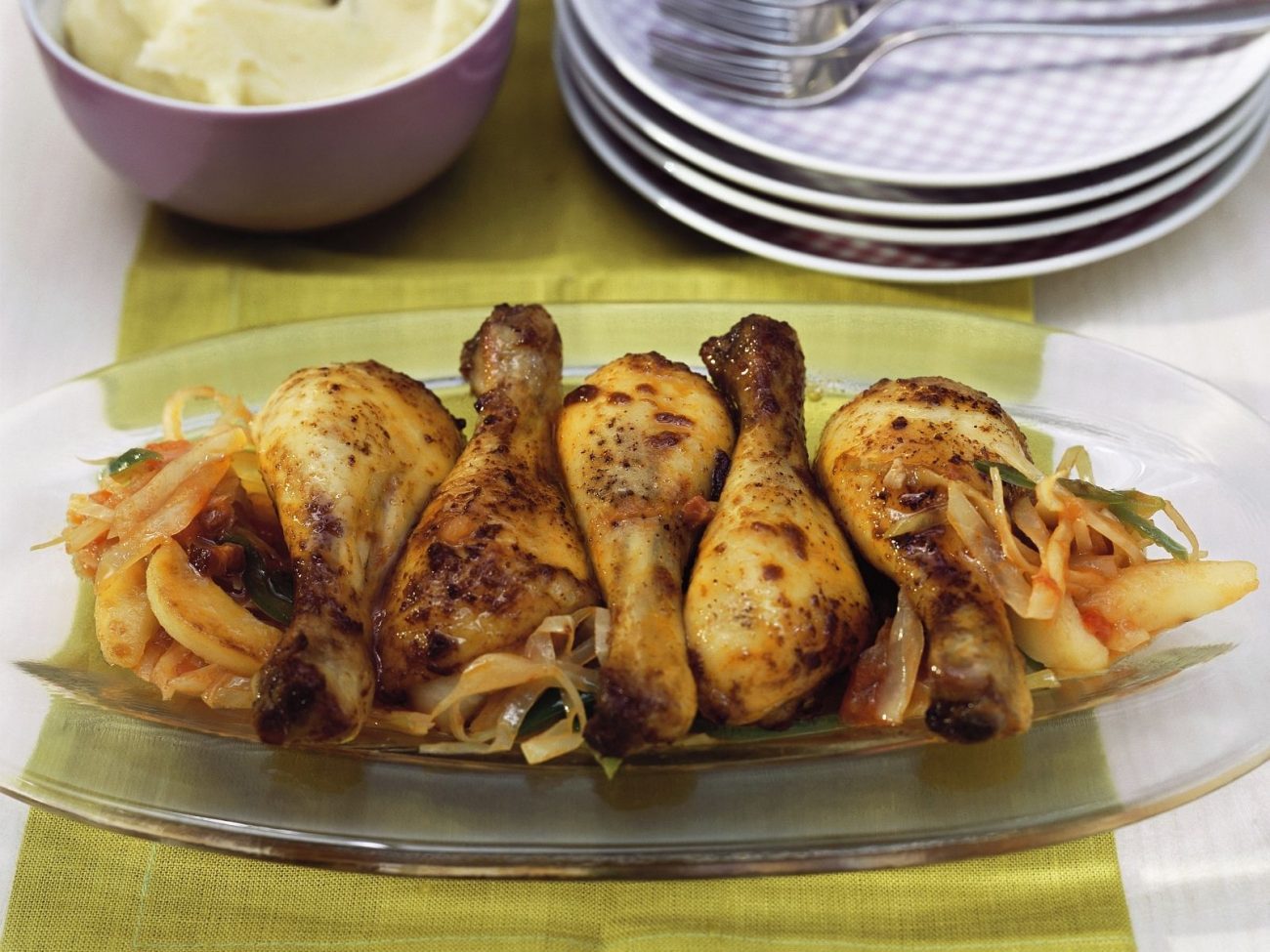 chicken drumsticks on hungarian cabbage