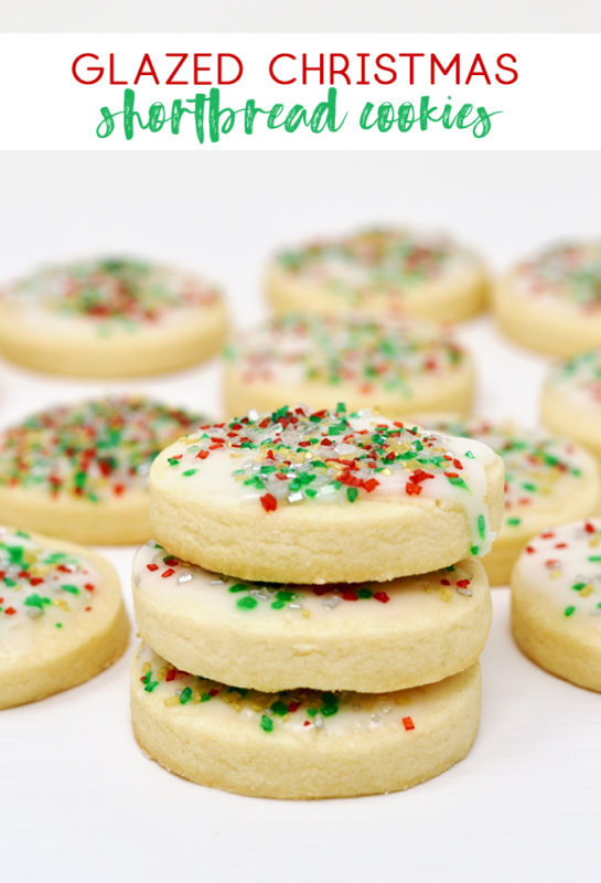 christmas shortbread decorated with thermomix icing