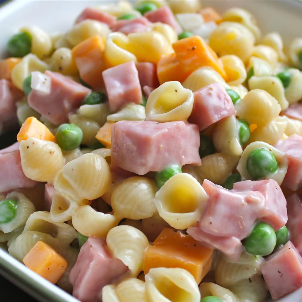 english peas pesto pasta with ham