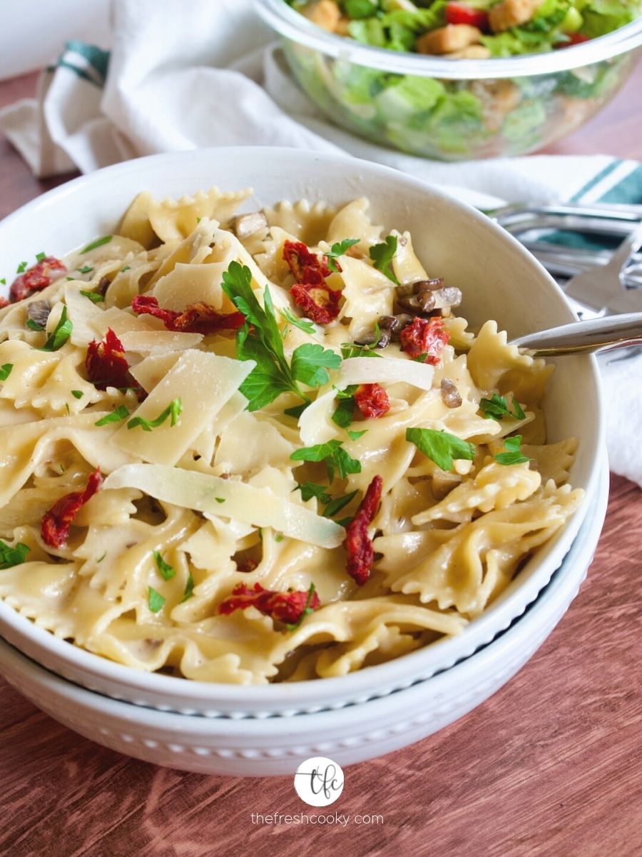 farfalle with ww pepper sauce