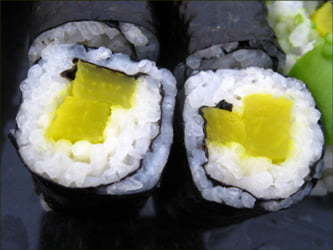 fish maki sushi