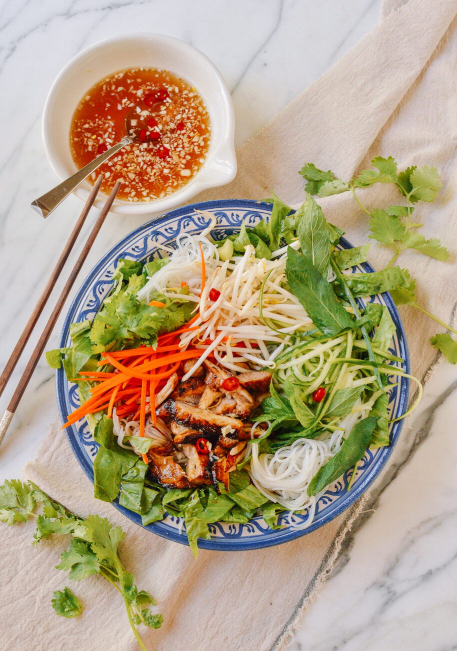 Fried Noodles With Chicken Original Recipe From Vietnamese Bistros