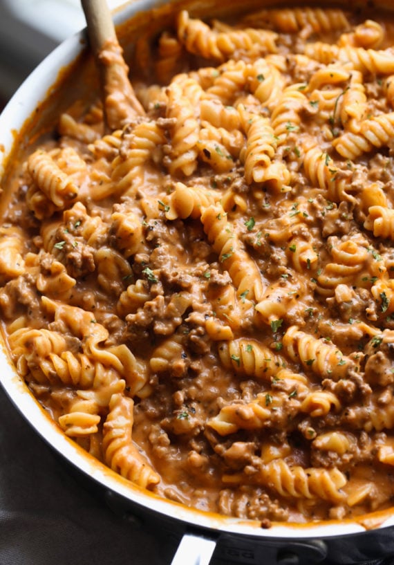 macaroni with mushrooms and minced meat