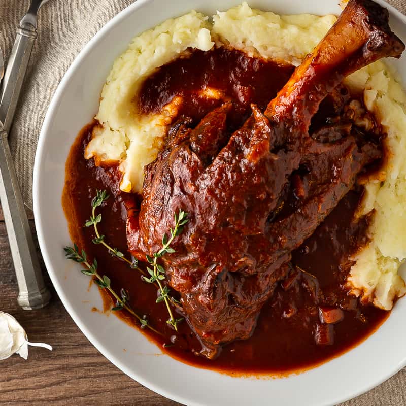 red wine lamb knees