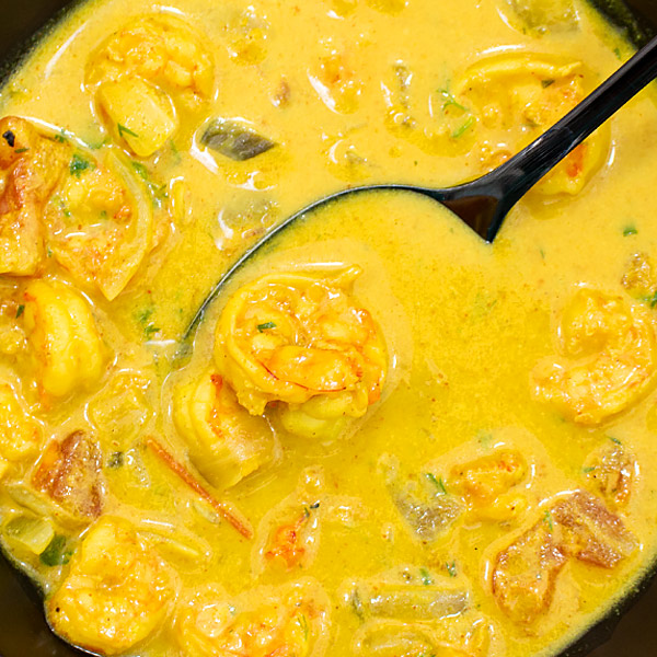 shrimp in coconut sauce