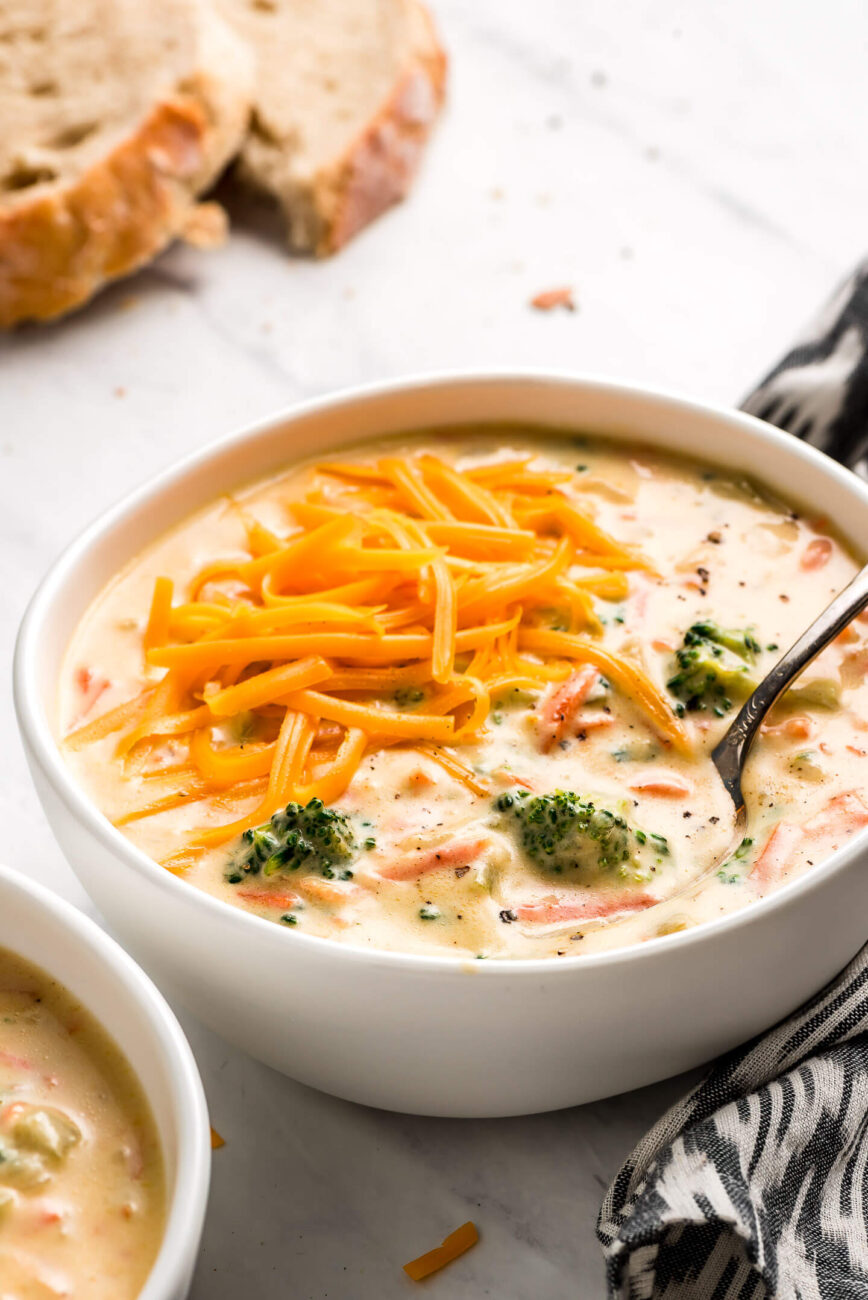 broccoli soup with cheese