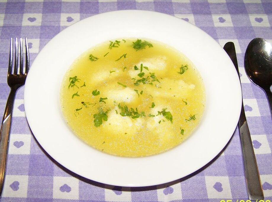 cauliflower soup with semolina gnocchi