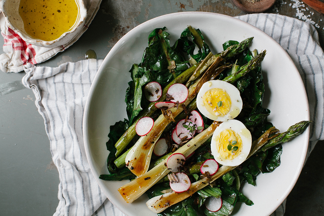 dandelion salad with egg