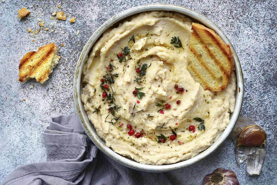 garlic dip with fresh thyme