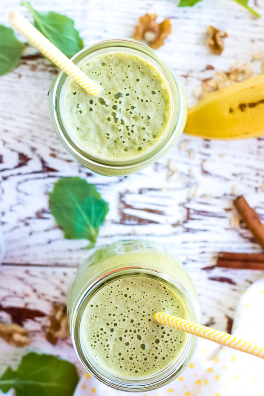 green smoothie with baby spinach