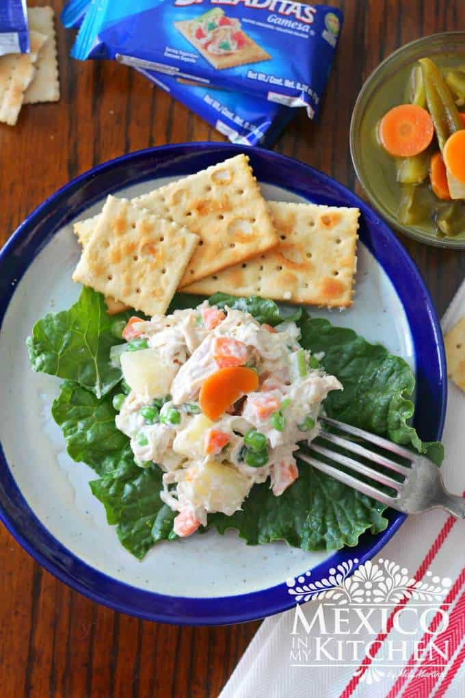 mayonnaise salad with chicken