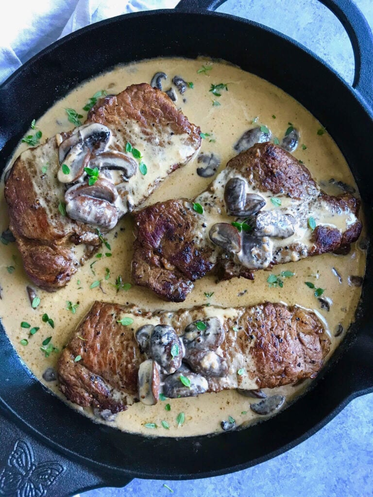 mushroom sauce with sour cream