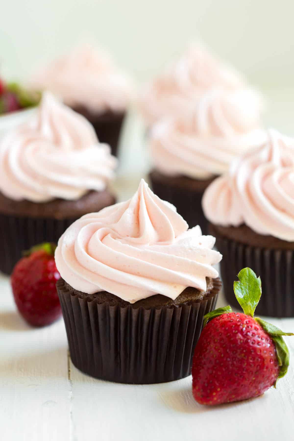 strawberry bubble with fresh chocolate cream frosting