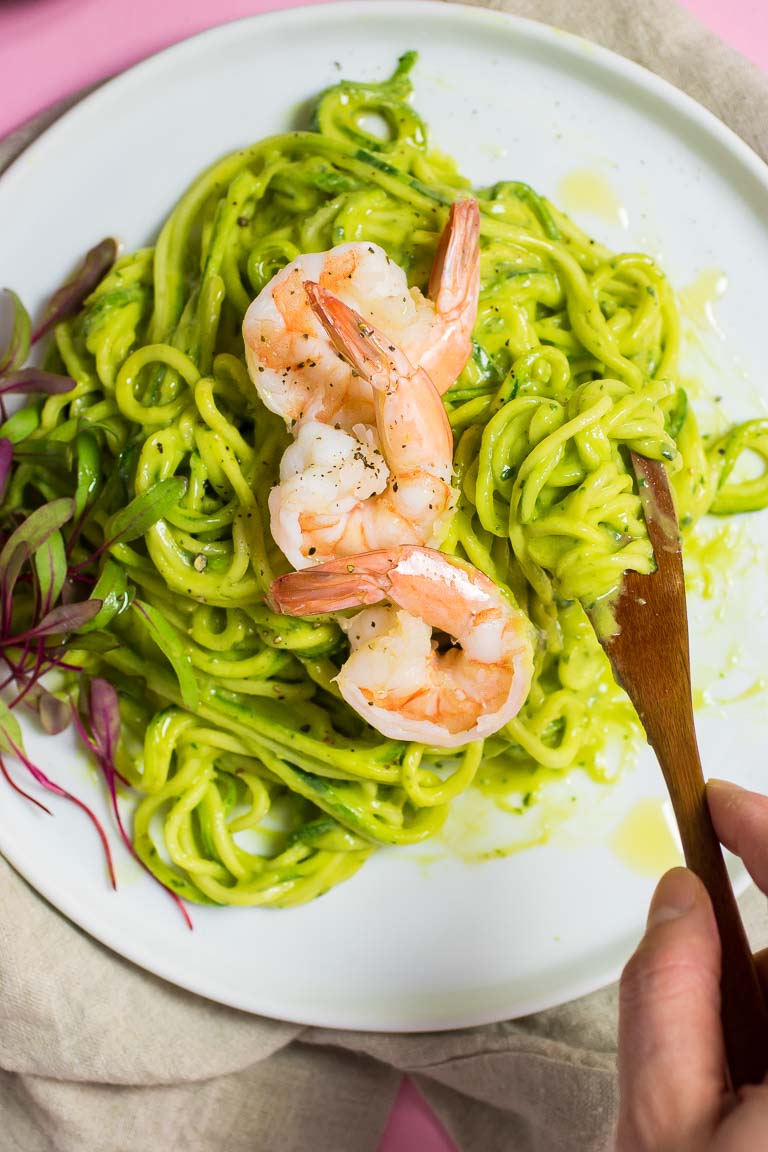 summer zucchini noodles with shrimps