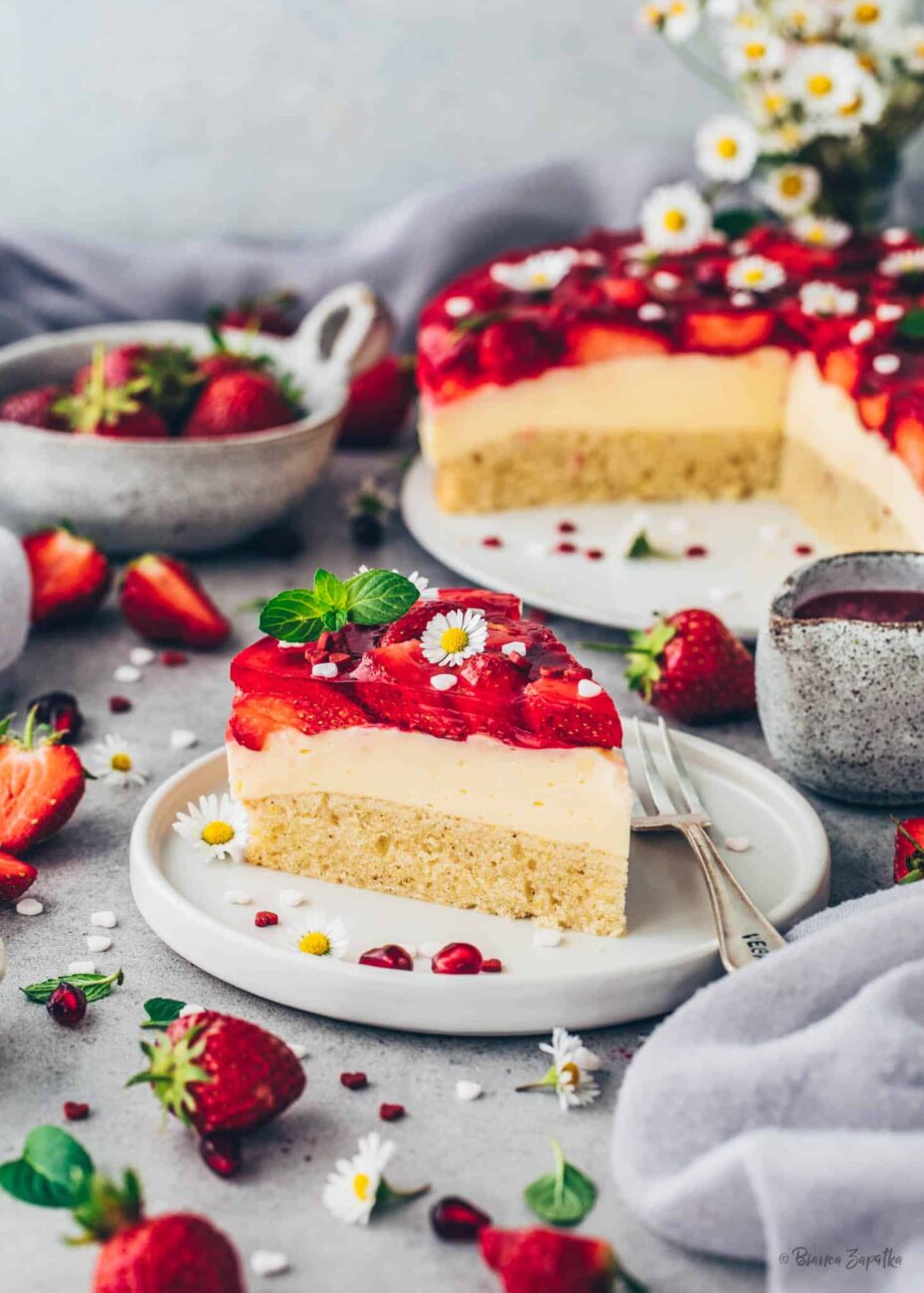 a fresh custard sponge cake dessert