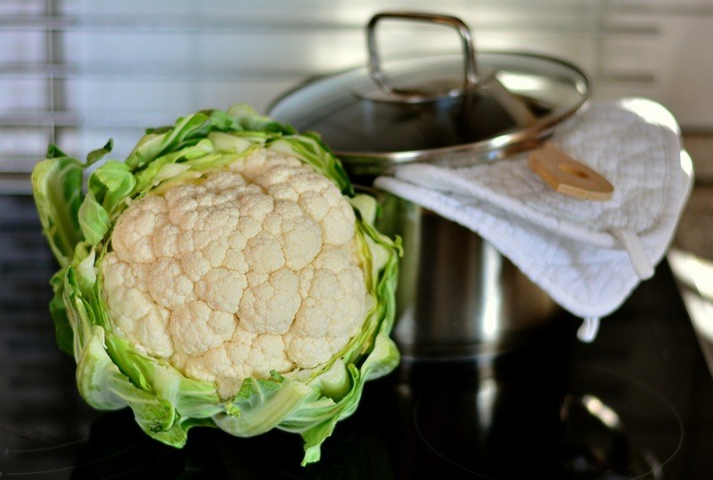 boiled cauliflower in triple coating