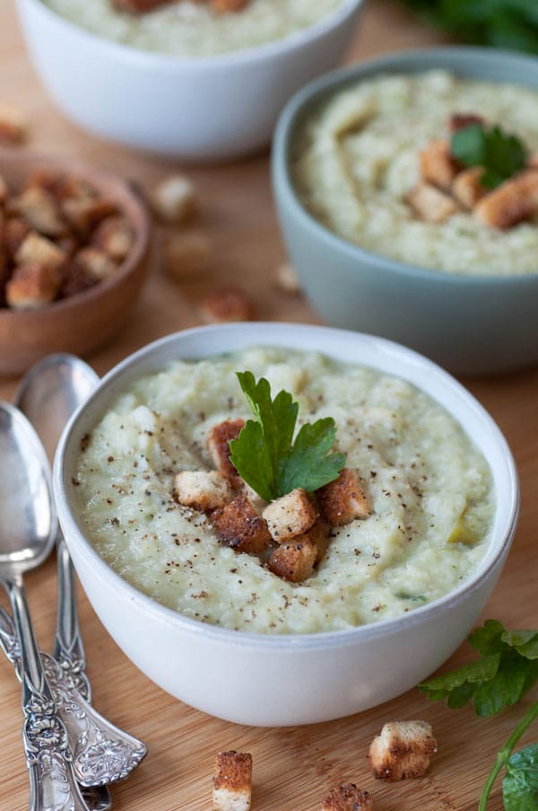 cabbage parsley thick soup