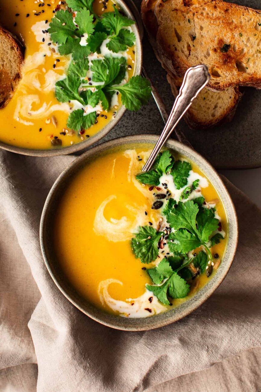 cauliflower soup with kale