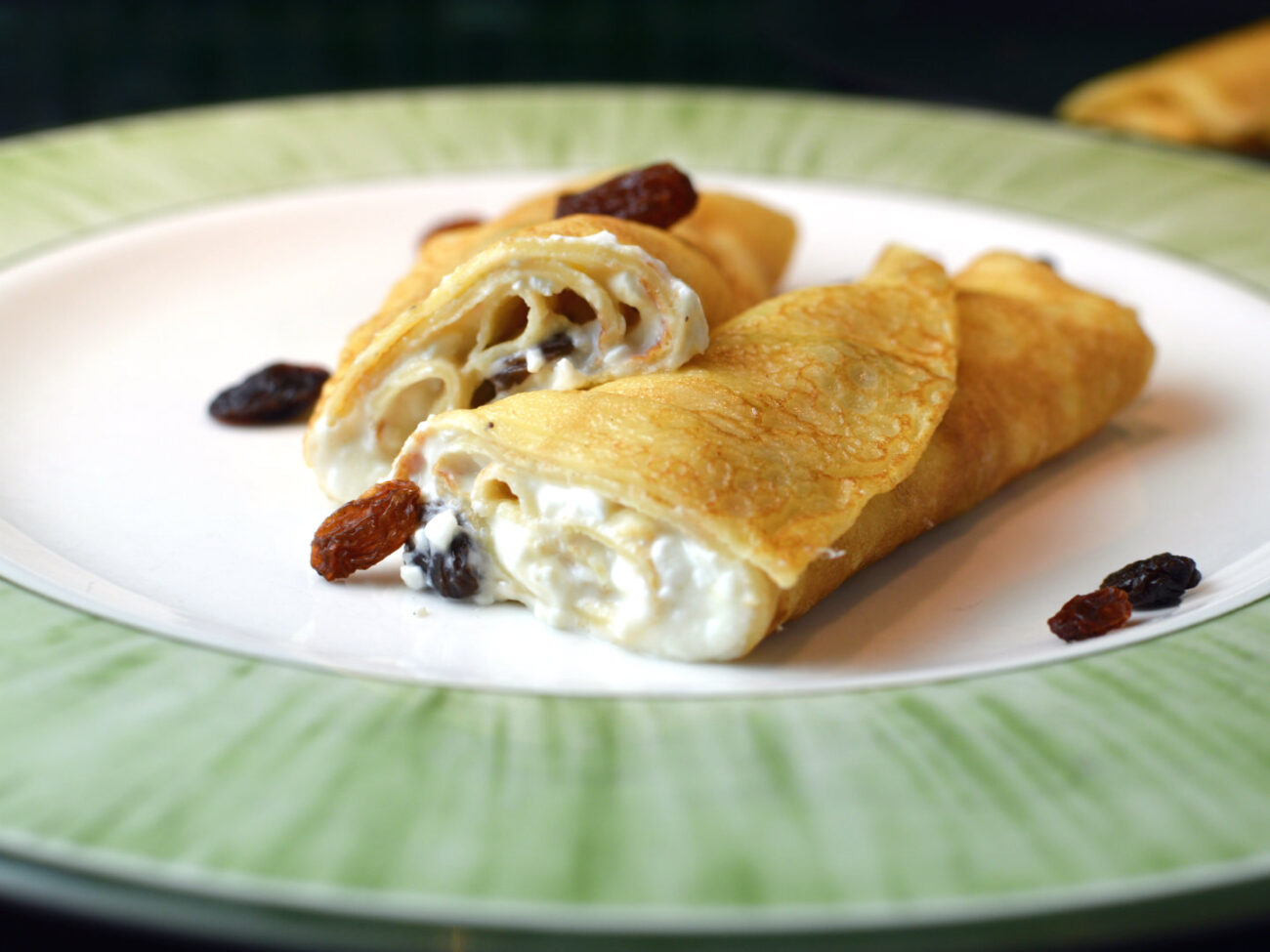 cottage cheese pancakes with raisins