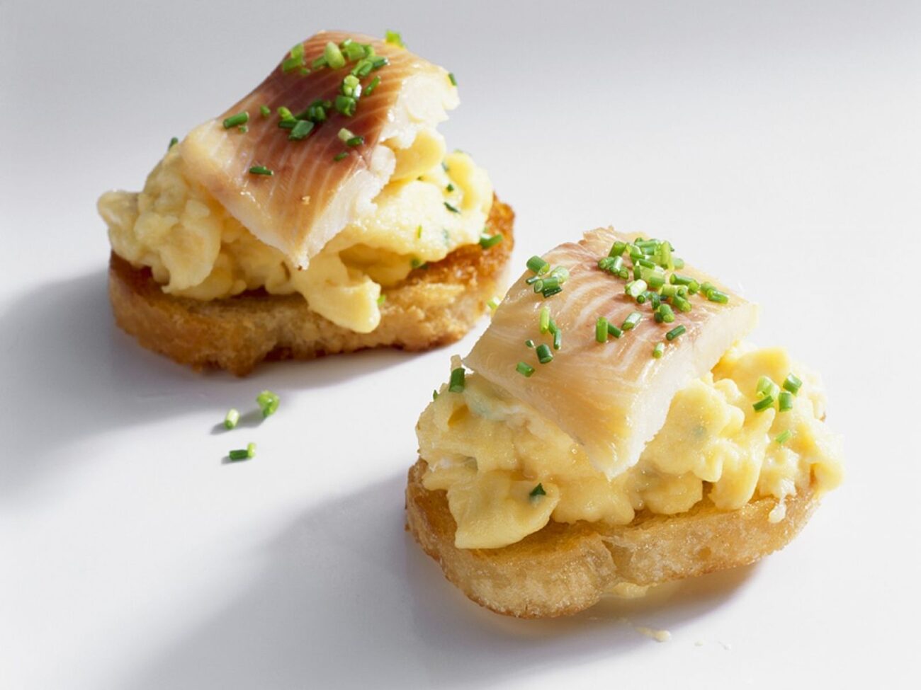 fish spread with eggs