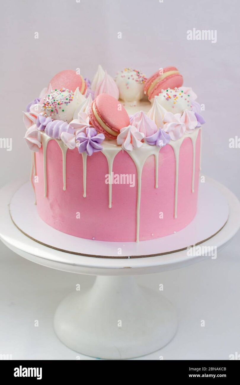 flamingo cake with mascarpone and white chocolate