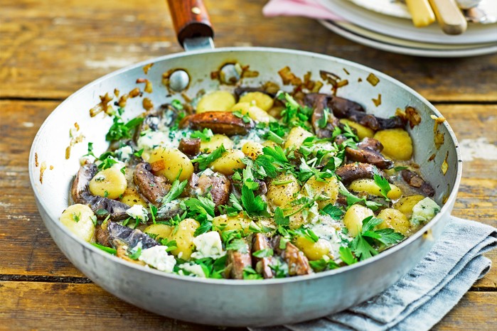 gnocchi with sauerkraut and mushrooms