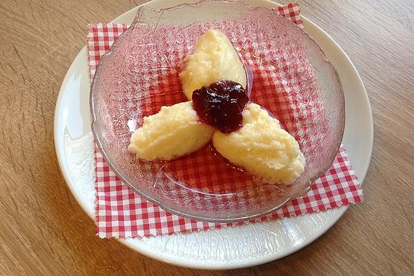 semolina with apricots