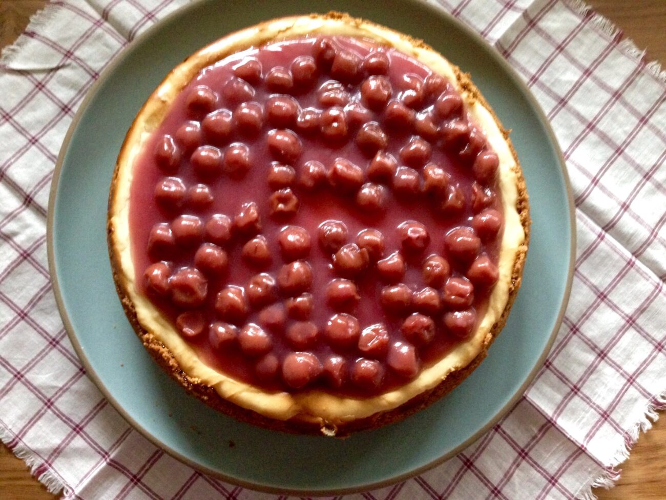 sour cherry cheesecake