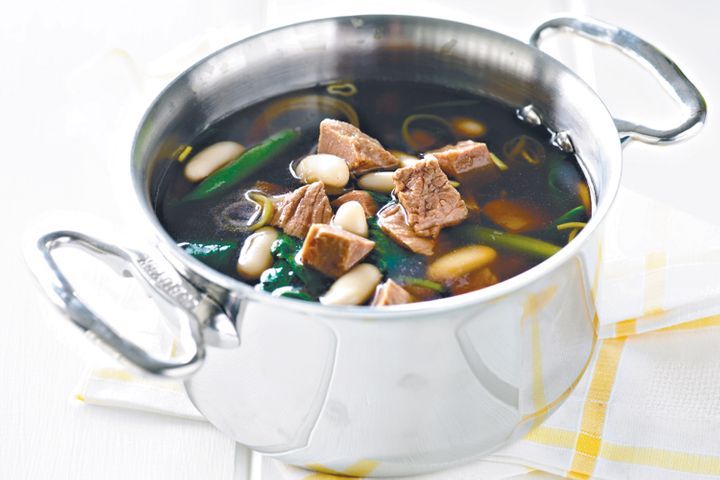 spinach soup with white beans