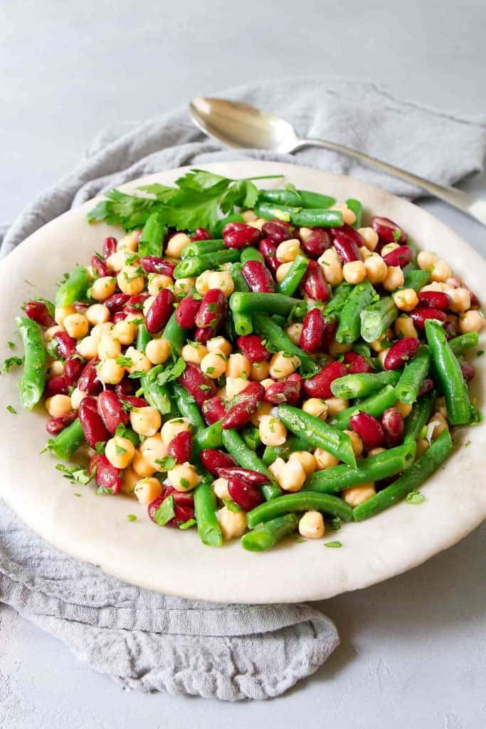 vegetable salad with beans 1