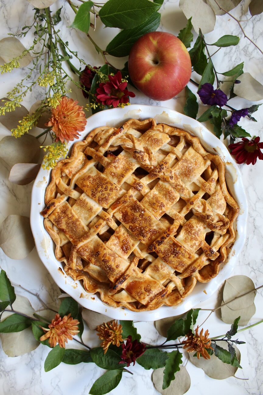 apple pie apple lattice pie rotated