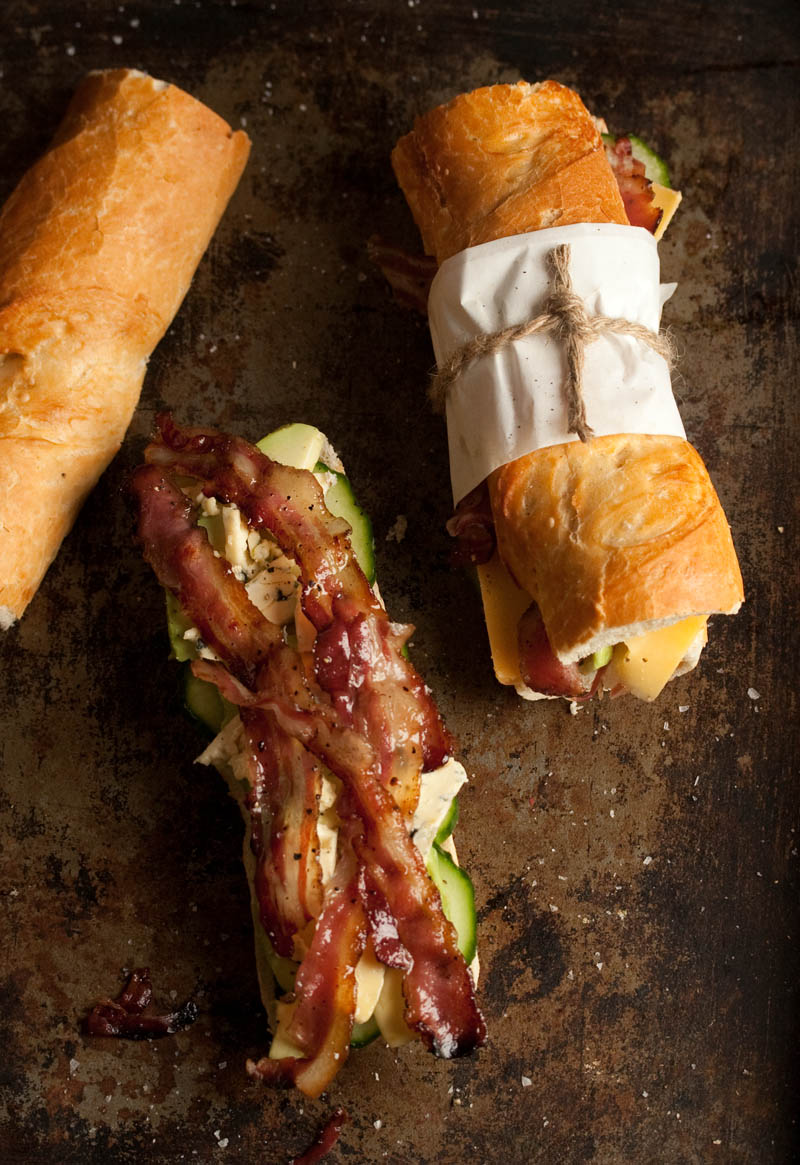 baguette with ham and guacamole