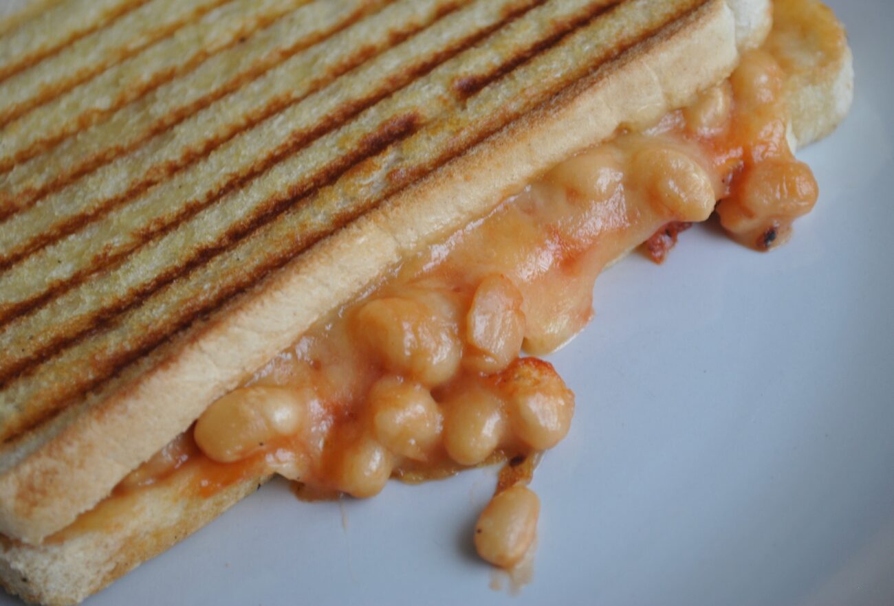 baked beans with cheese