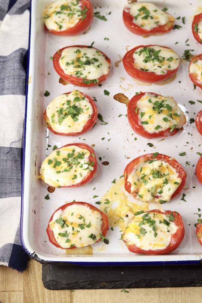 baked tomato with cheese