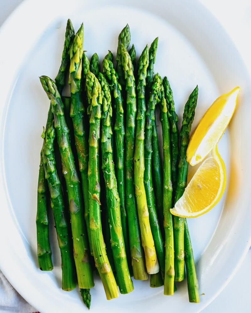 boiled asparagus with butter and lemon juice