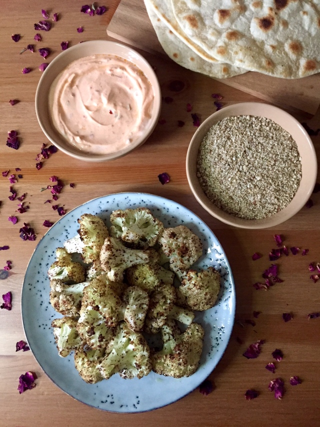 cauliflower spread with yoghurt