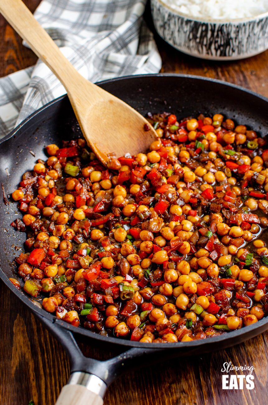 chickpea salad in bread mandarin boxed lunch