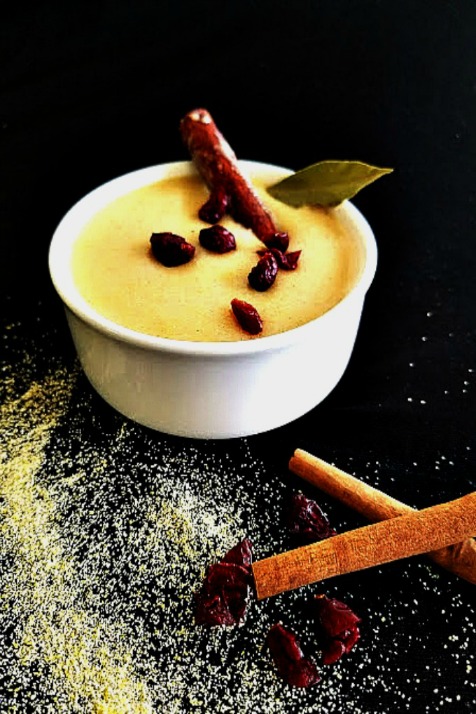 corn porridge with cinnamon and sugar