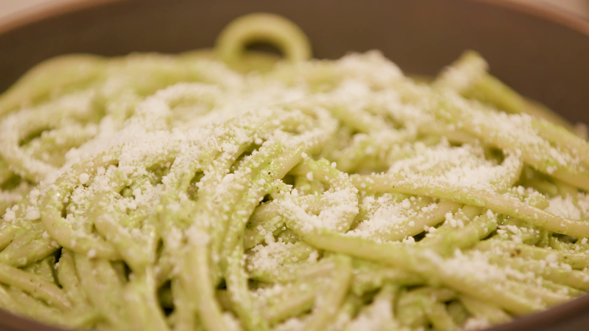 green spaghetti recipe